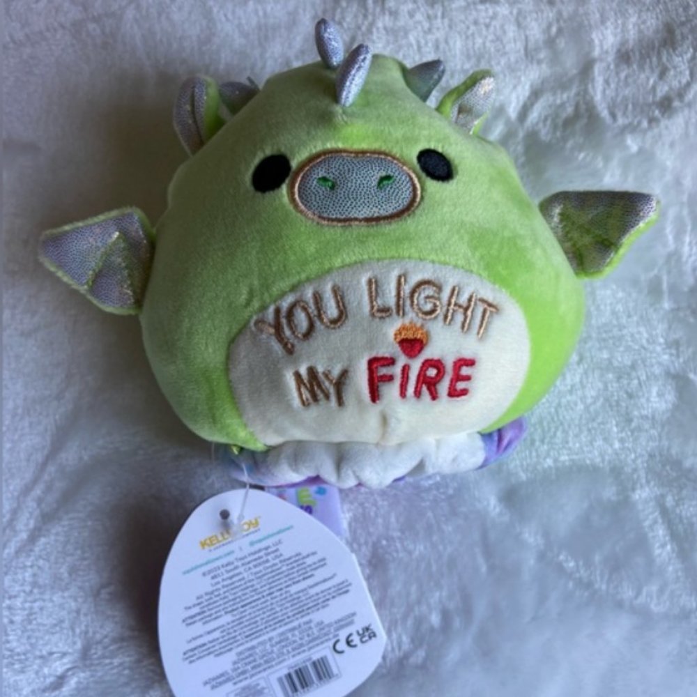 NWT Azizi the dragon & Ronisia the unicorn 2 in 1 5" in flipamallows